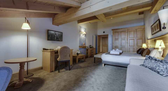 Hotel & Spa Le Savoie, Val D'Isere ski chalet, image 4